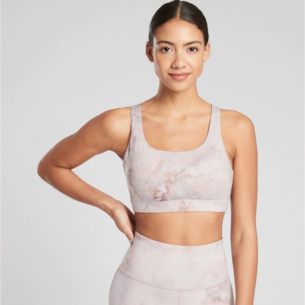 Athleta Exhale Printed Bra Rosario Pink Snowdye